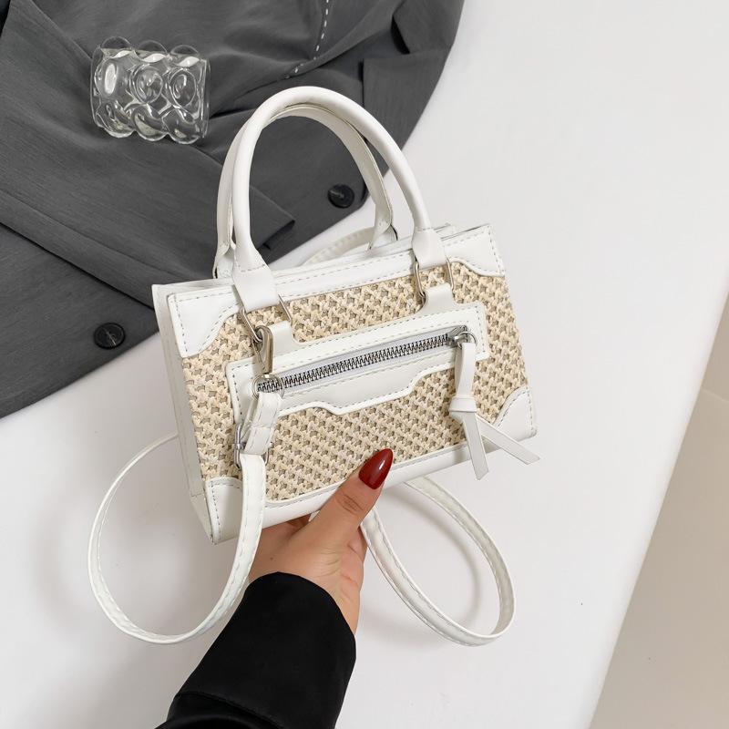 Handbag Bag Women's 2025 New Trendy Fashion Retro Small Square Bag Texture Niche Casual Ins Shoulder Messenger Bag