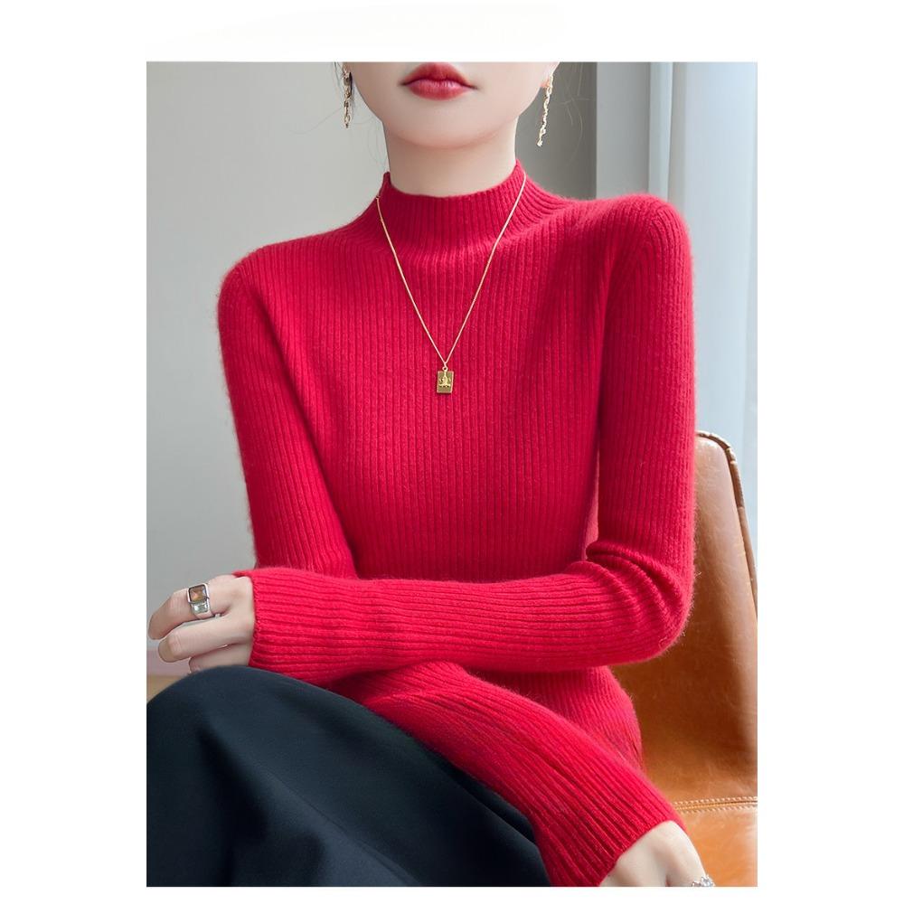 A Semi-high-neck Sweater As A Base Layer for Slimming Women, Warm In Autumn and Winter, and A Fitted, Versatile Knitted Sweater As An Inner Layer