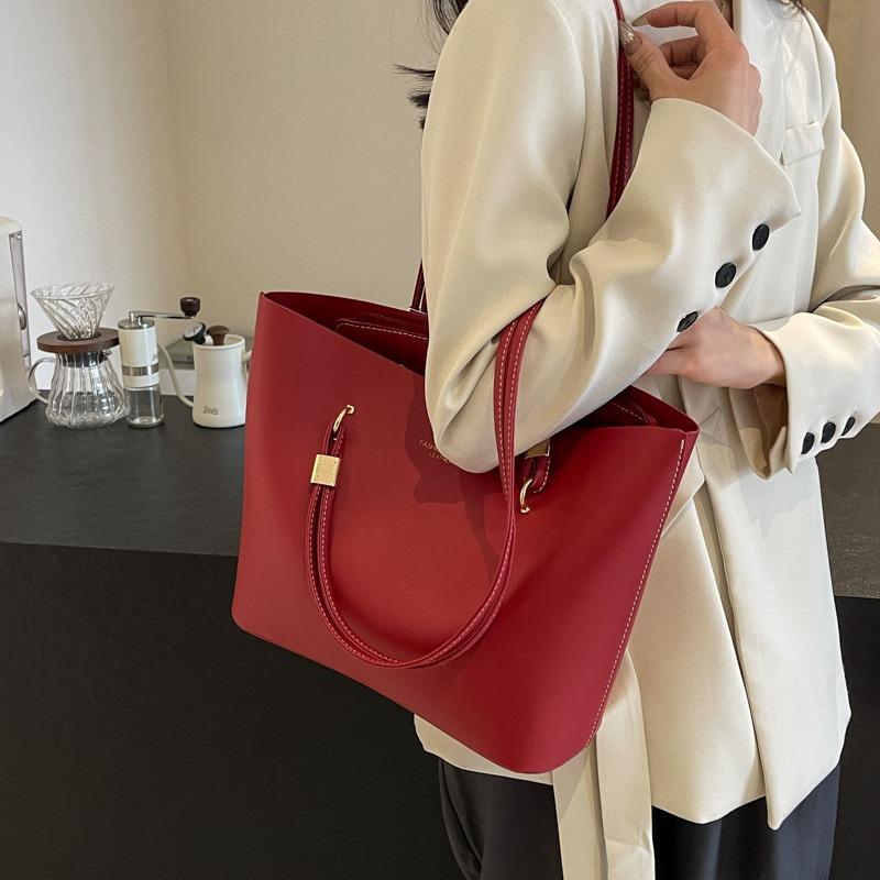 New Large-capacity Shoulder Bag, Simple and Versatile Commuter Bag, Tote Bag, Fashion Trend, Bridal Bag, Underarm Bag, Women's Bag