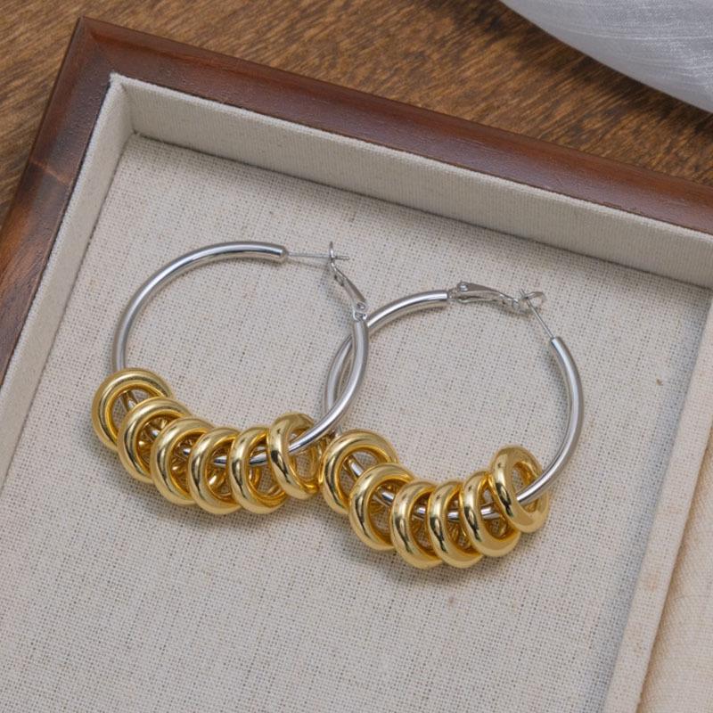 Neue Mode Übertriebene Zweifarbige Runde Creolen: Vielseitige, große Mehrfach-Trageclips für europäische und amerikanische Stile