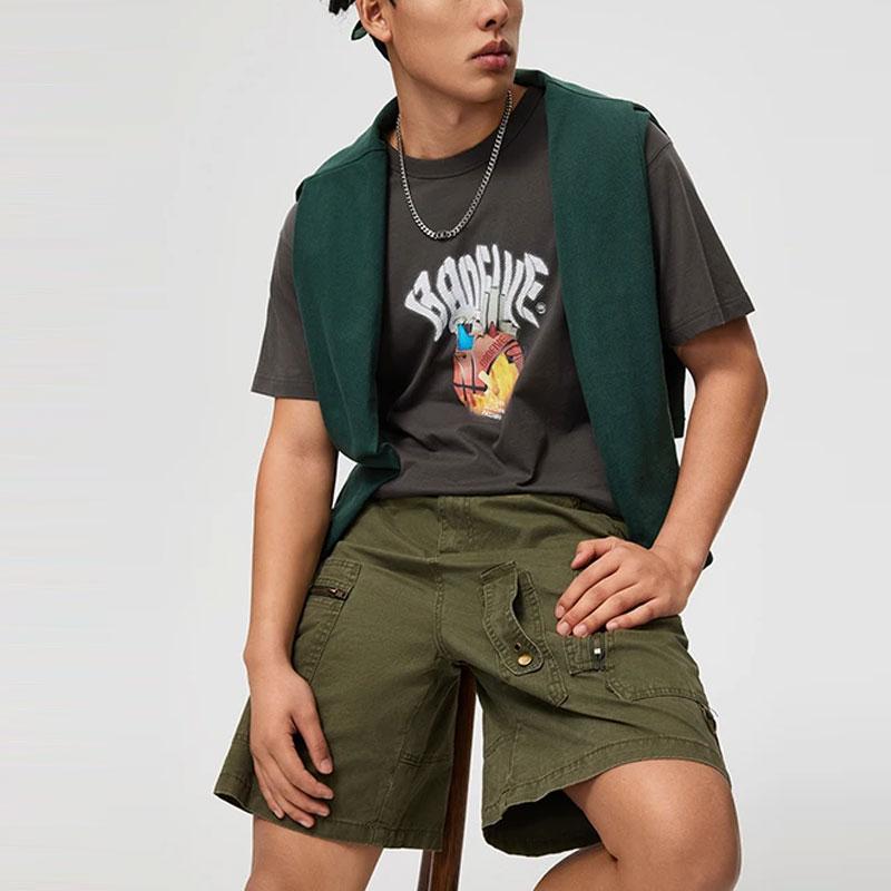 Li Ning Badfive Tactical Letter Print Casual Loose Round Neck Short Sleeve T-Shirt Men Tops Dark-Gray AHSU431-6