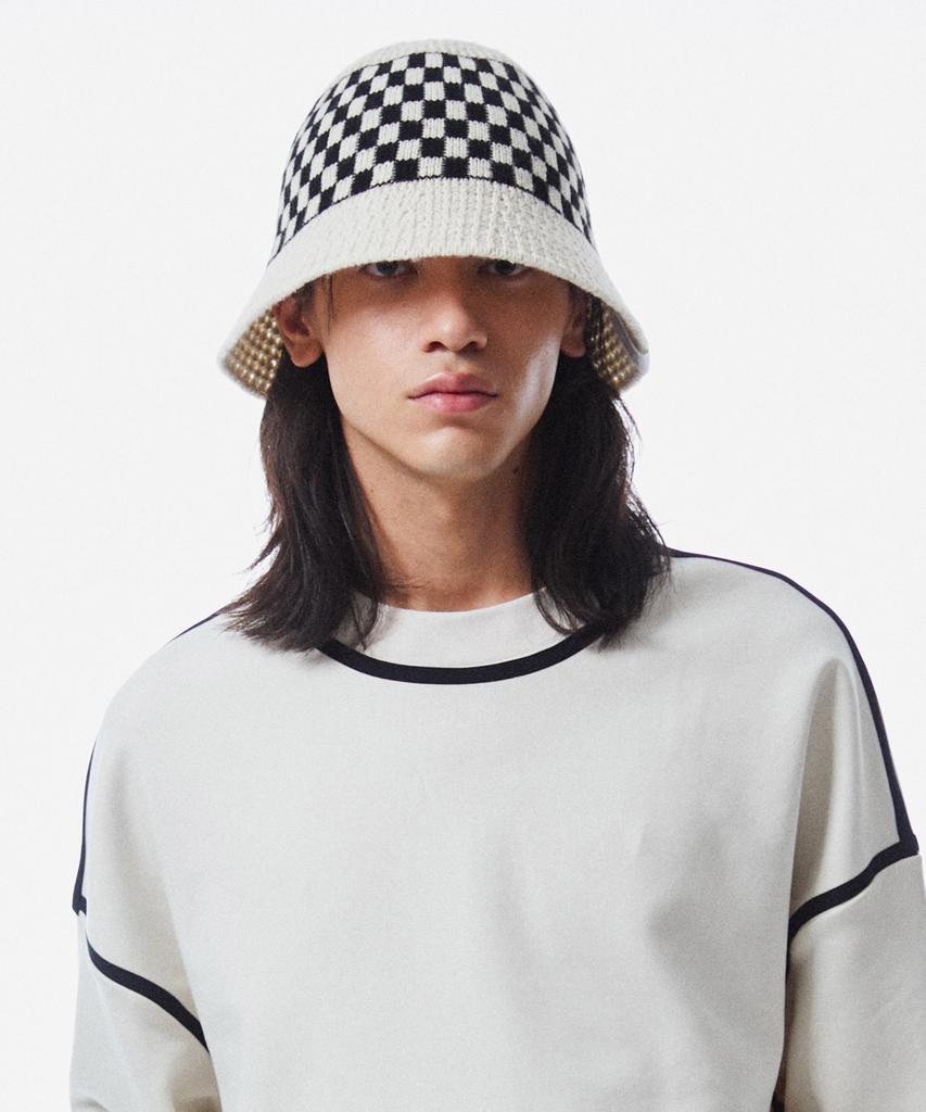 Seullipiseullib Chessboard Ivory Bucket Hat