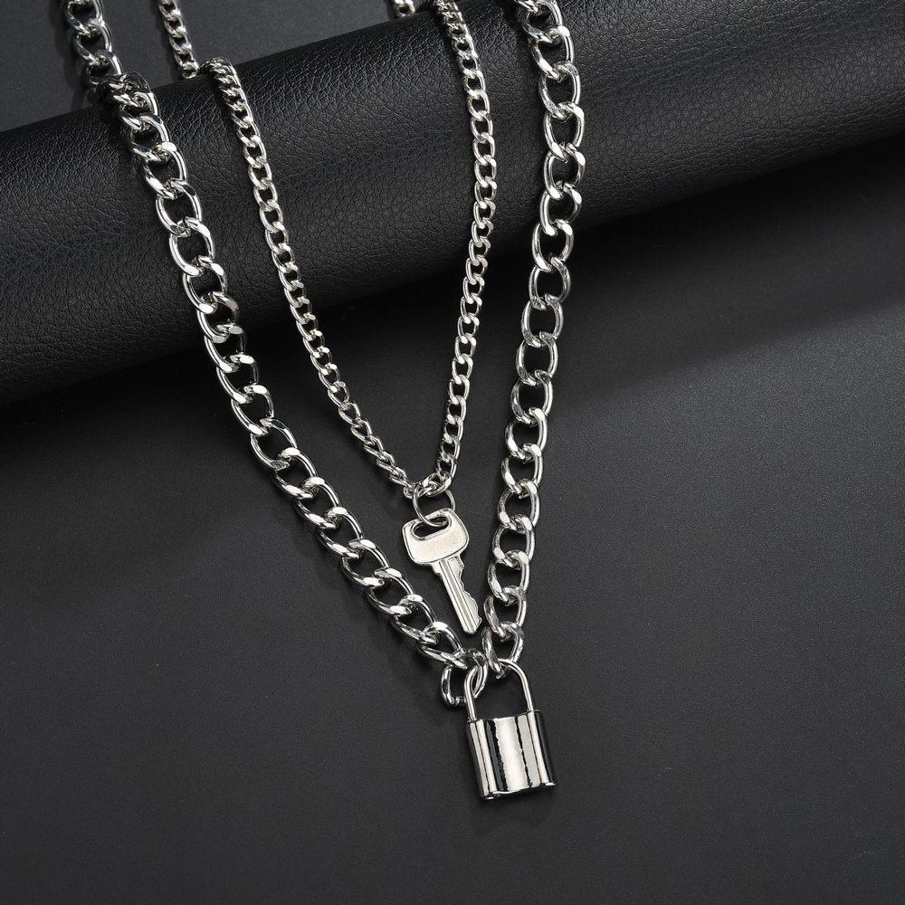 Creative geometric element necklace, retro key lock pendant necklace women