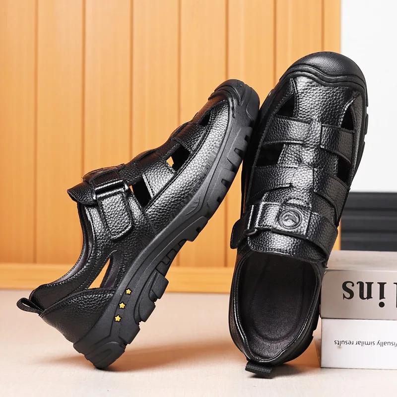 Man's Sandals Breathable Comfort Summer Slippers Beach Muller Outdoor Anti Slip Shoes Youth Casual Fashion Hollow Shoes
