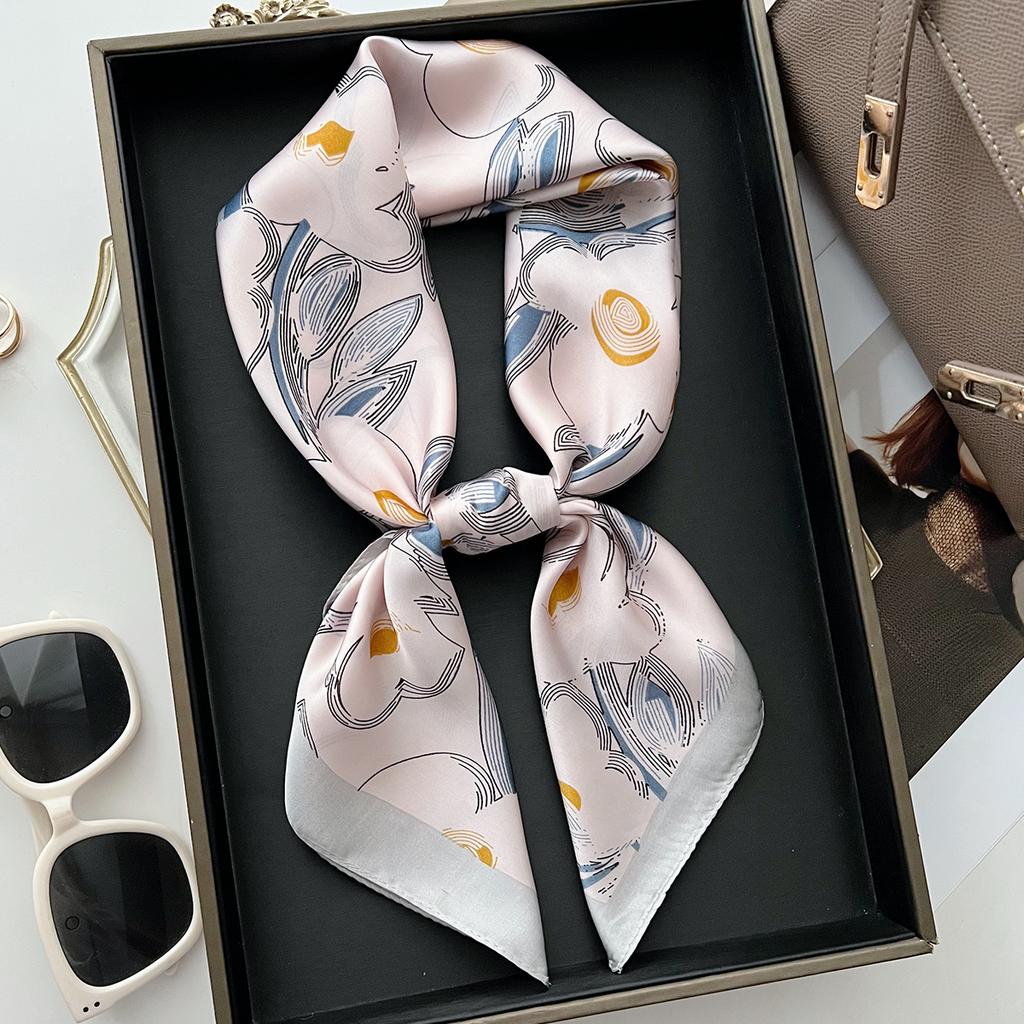 Light And Thin Printed Small Square Scarf Women'S Literary Flower Neck Protection Windproof Scarf Fashion Decorative Bag Headband Scarf Silk Scarf