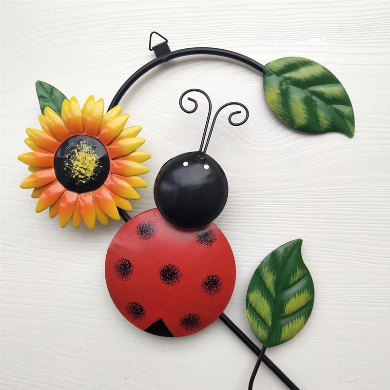 Wrought Iron Wall Hanging Decoration Outdoor Yarn Ornament Courtyard  Crafts Flower Decorations Iron: Statues