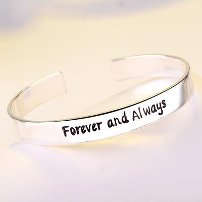 Open Loop Silver Plated Fashionable Bracelet for Mother's Day Birthday Gift