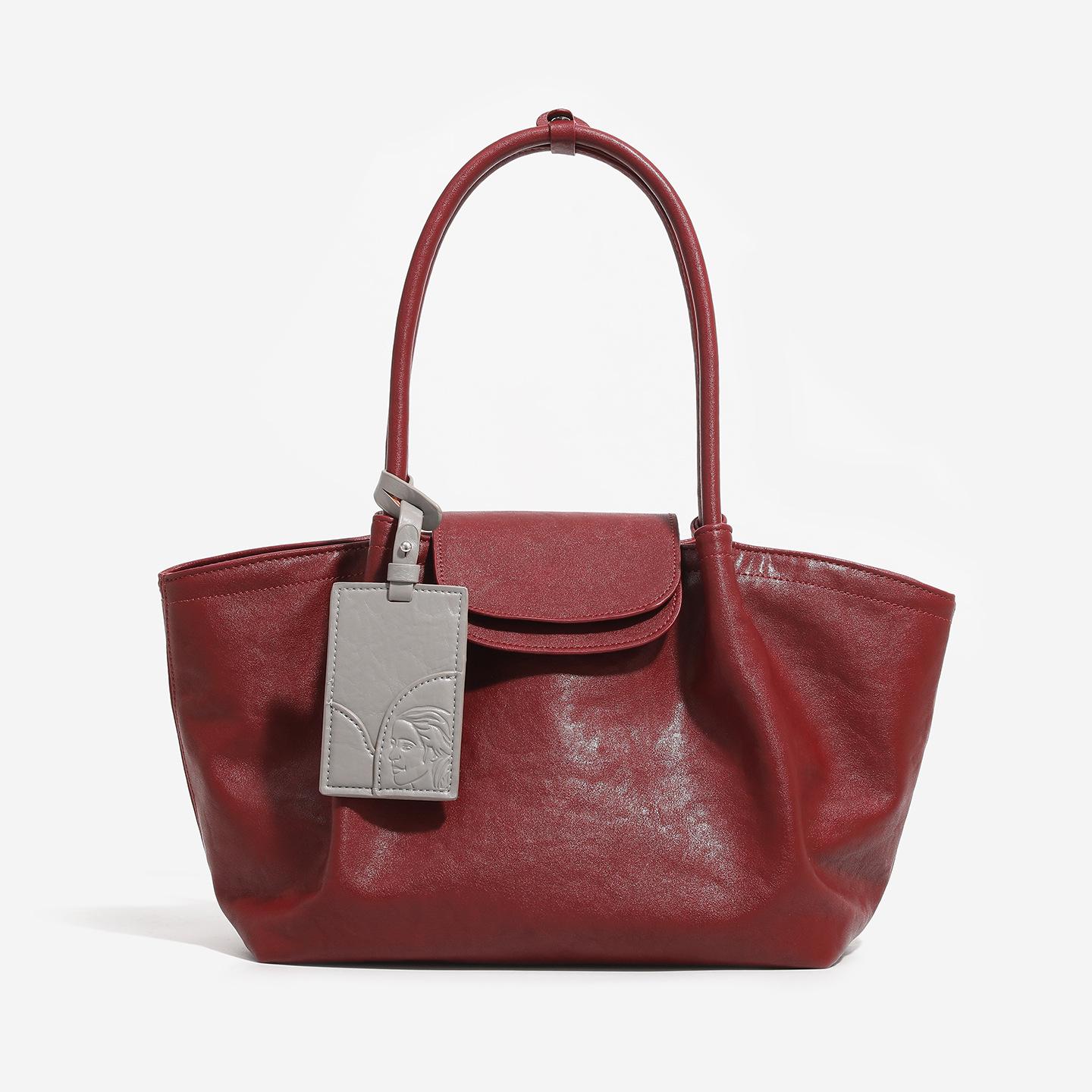 

Light Luxury Large Capacity Tote & Shoulder Bag for Autumn/Winter 28.5*15*22 cm