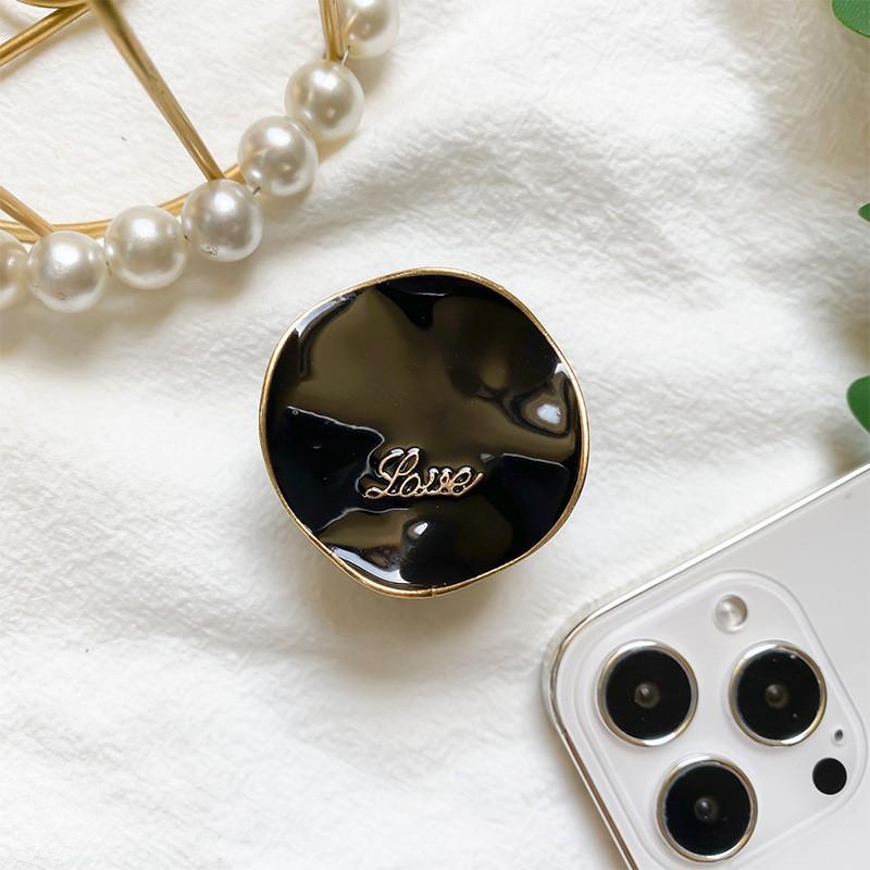 

Minimally Designed Metal High-end LOVE Phone Holder With Adhesive Stretchable Desktop Lazy People To Watch TV Shows Stable Portable