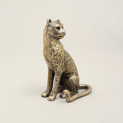 Luxury Regal Cheetah Home Décor Figurine