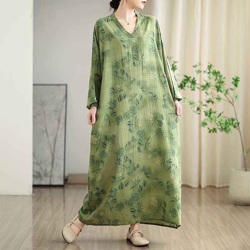 Real Early Autumn New Color Holiday Style Travel V-neck Retro Long Dress Covering Meat Cotton and Linen Dress
