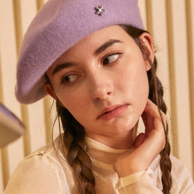 JEDE BLUME BEZAUBERNDE WOOL LICHTLILA BARETT