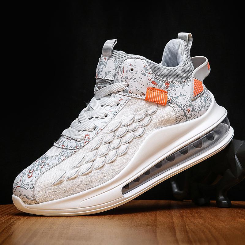 Large size new casual spring and autumn running shoes sports shoes fish scales breathable air cushion fly-woven shoes 39