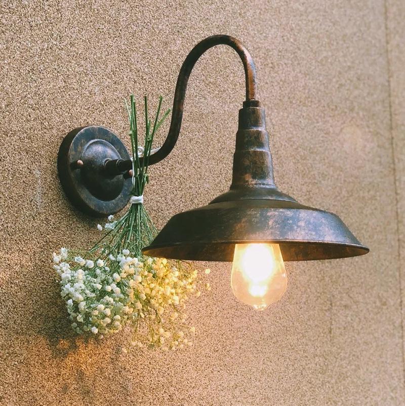 Retro Industrial Outdoor Wall Lamp - Iron Art for Hallway, Corridor, Balcony, or Restaurant