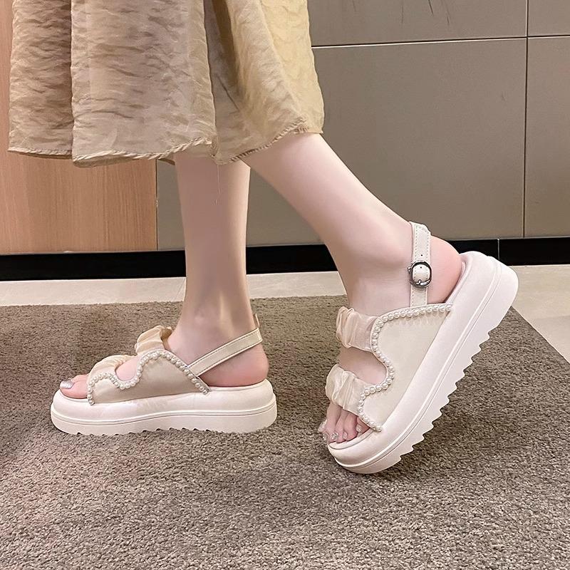 Platform-soled Fashion Sandals Girl 2025 New Summer Fairy Wind Comfortable Muffin Soft-soled Outer Wear Beach Shoes Ins Tide