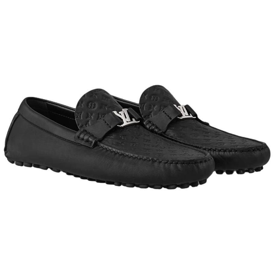 Louis Vuitton Silverstone Gommino Loafers Men's Black 1AHRRK