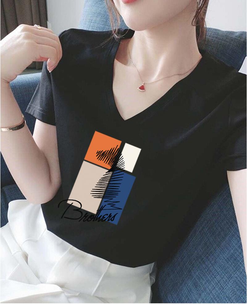 Women's Short Sleeve Graphic Tee V Neck Casual Fashion T-Shirt With Cute Embroidered Print