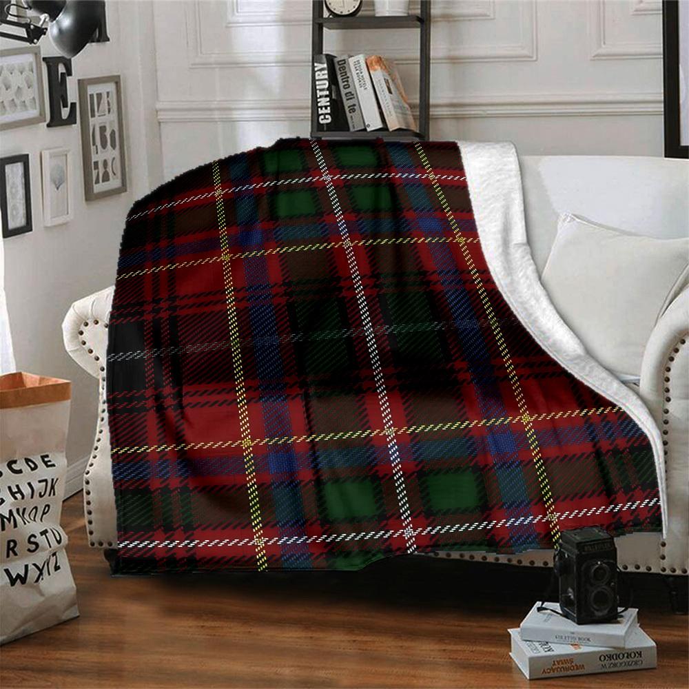 1pc Plaid Pattern Blanket Warm, Cozy, And Soft, Suitable for Sofas, Beds, Cars, And Office Use.Perfect for Camping And Travel, Making It a Great Gift