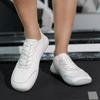 Mesh Casual Sneakers met Brede Neus Lichtgewicht Ademend Crosstraining Schoenen Dames Heren Antislip Wandelen Platte Schoenen