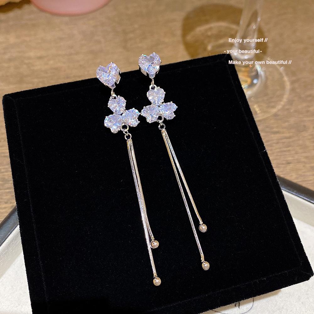 Koreanische Socialite Leichter Luxus Quastenohrringe – Herbst/Winter Silber Stecker für Damen