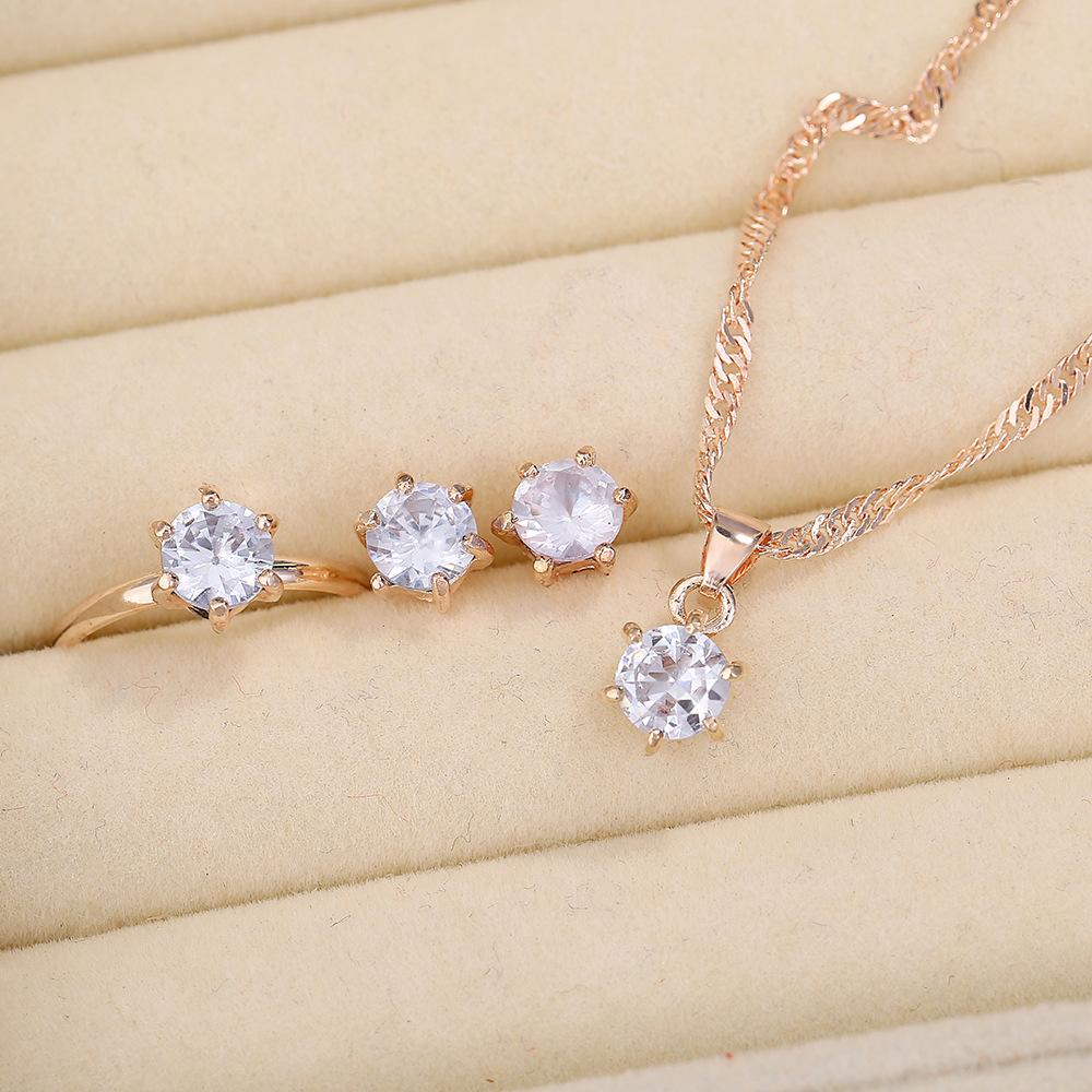 Mozambican light luxury versatile simple fashion versatile niche high-end earrings necklace jewelry three-piece set