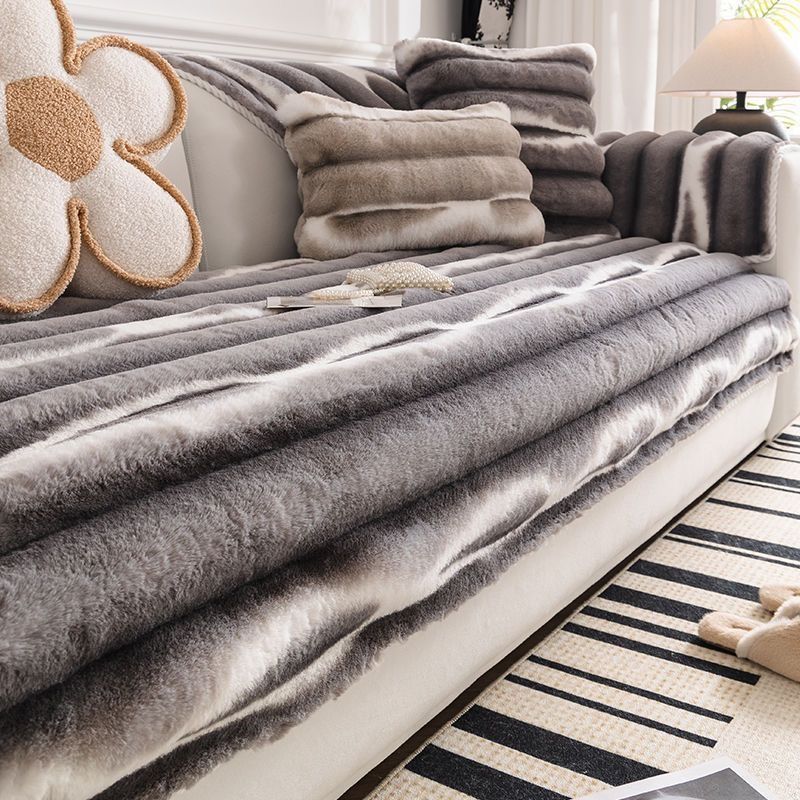 Winter Padded Thickened Sofa Cover Warm Rabbit Plush Velvet Sofa Cushion Soft Non-Slip Living Room Sofa Decorative Protective