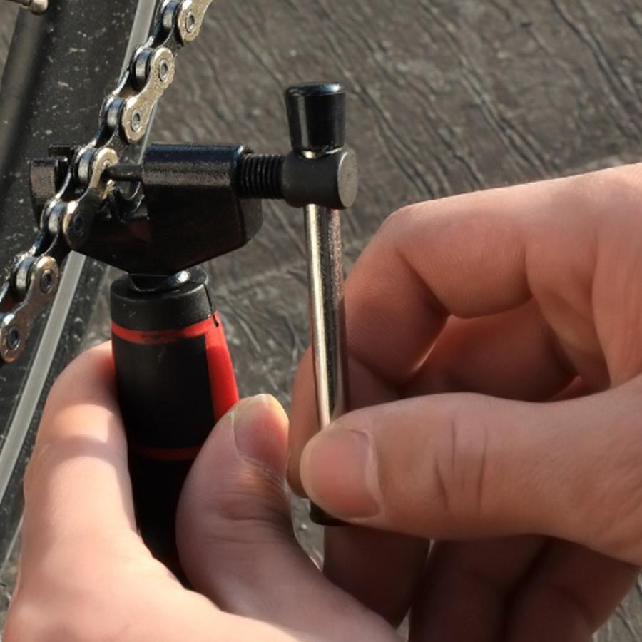 Bicycle chain disassembly tool, bicycle chain link splitter, tool road bike mountain bike chain cutting machine bicycle repair t