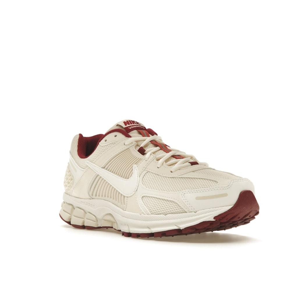 Nike Air Zoom Vomero 5 Valentines Day Women Sneakers Cream Coconut-Milk White HF0737-111