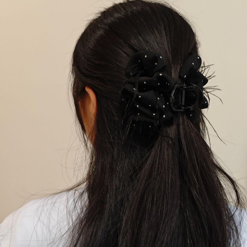 Korean Polka Dot Feather Hair Claw for Women - High-End Mesh Flower Hairpin Accessory