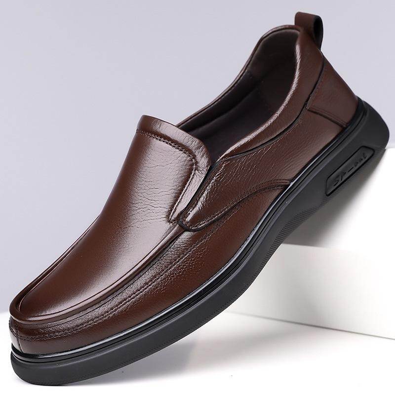 Men's casual leather shoes Men's round head autumn lace-up non-slip loafers Top layer cowhide shoes 5688