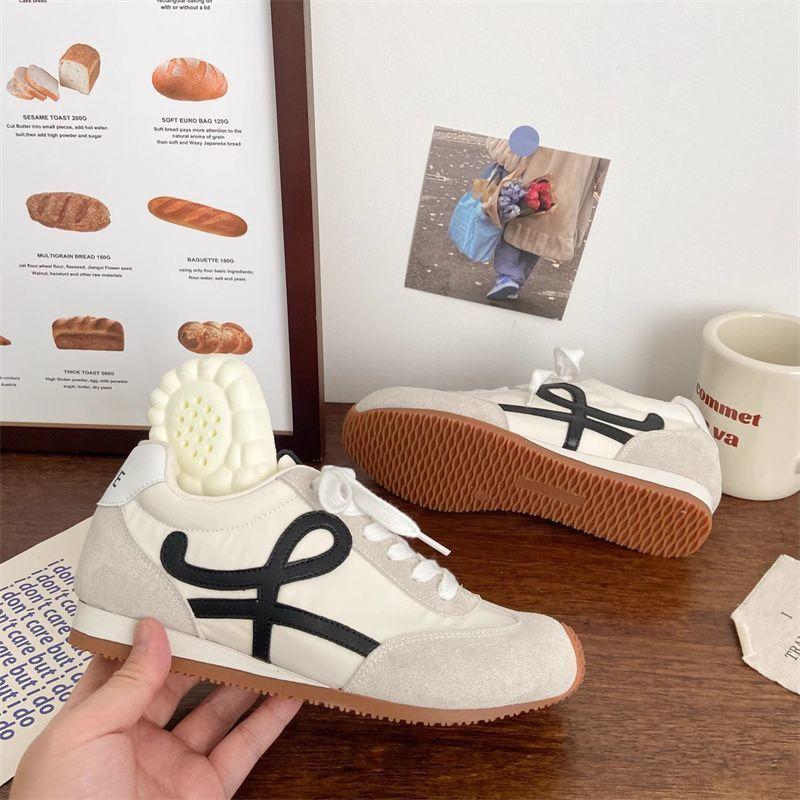 2025 fashion versatile new spring women's shoes ugly cute asymmetrical big toe niche casual style Forrest Gump training shoes women