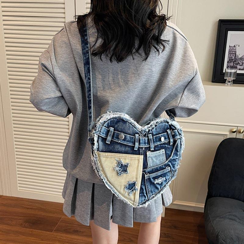Fashionable Denim Canvas Bag Creative Design Heart-shaped Contrasting Star Pattern Denim Bag New Retro Casual Crossbody Hole Bag