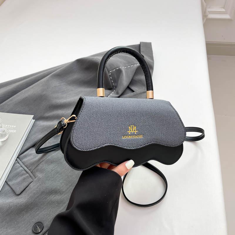 

Summer new light luxury high-end temperament commuting fashion leisure popular portable shoulder messenger bag women s bag чёрный