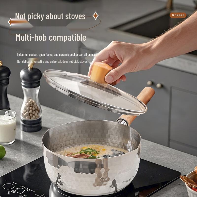 ZISIZ 18cm Hammered Stainless Steel Yukihira Pot with Wooden Handle, 2-Pack