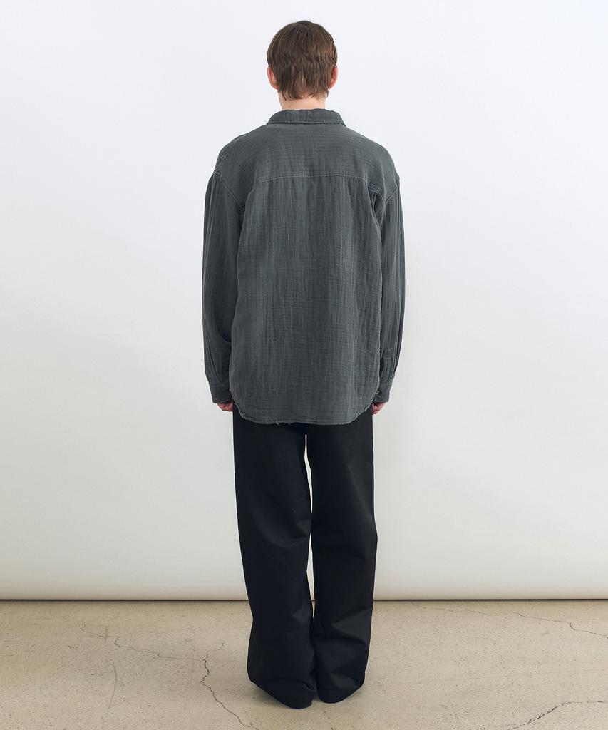 INSILENCE Curved Pleated Chino Black