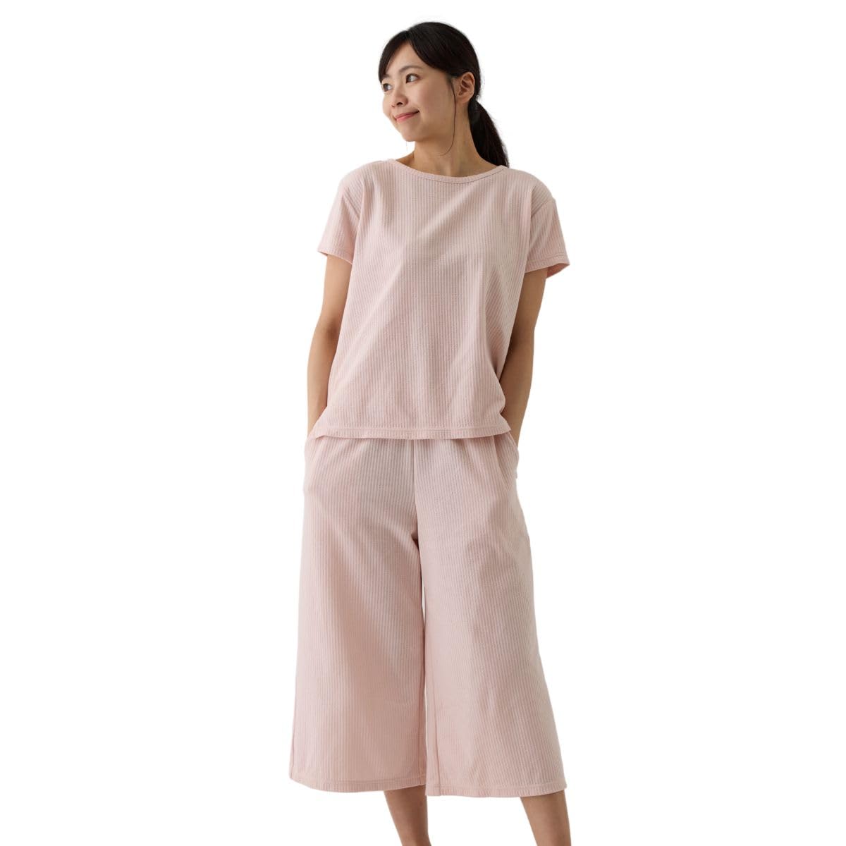 

Recovery Knit Soccer Short Sleeve Gaucho Half Sleeve Top and Bottom Light L [Venex] Women s Wear, Pants, Set, Loungewear, 8171, Pink,