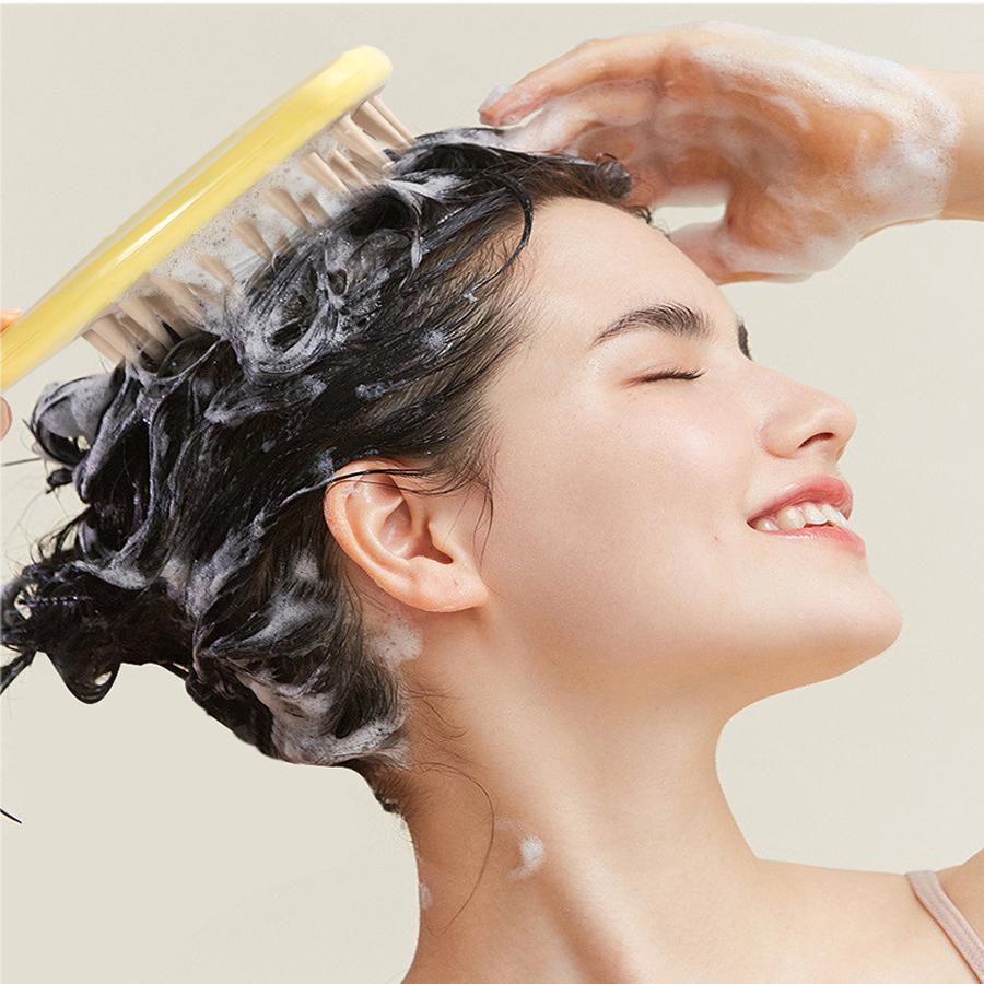 1PCS Ginkgo Biloba Shampoo Brush Massager Silicone Coarse Teeth with Handle Shampoo Comb Long Handle Shampoo Maker