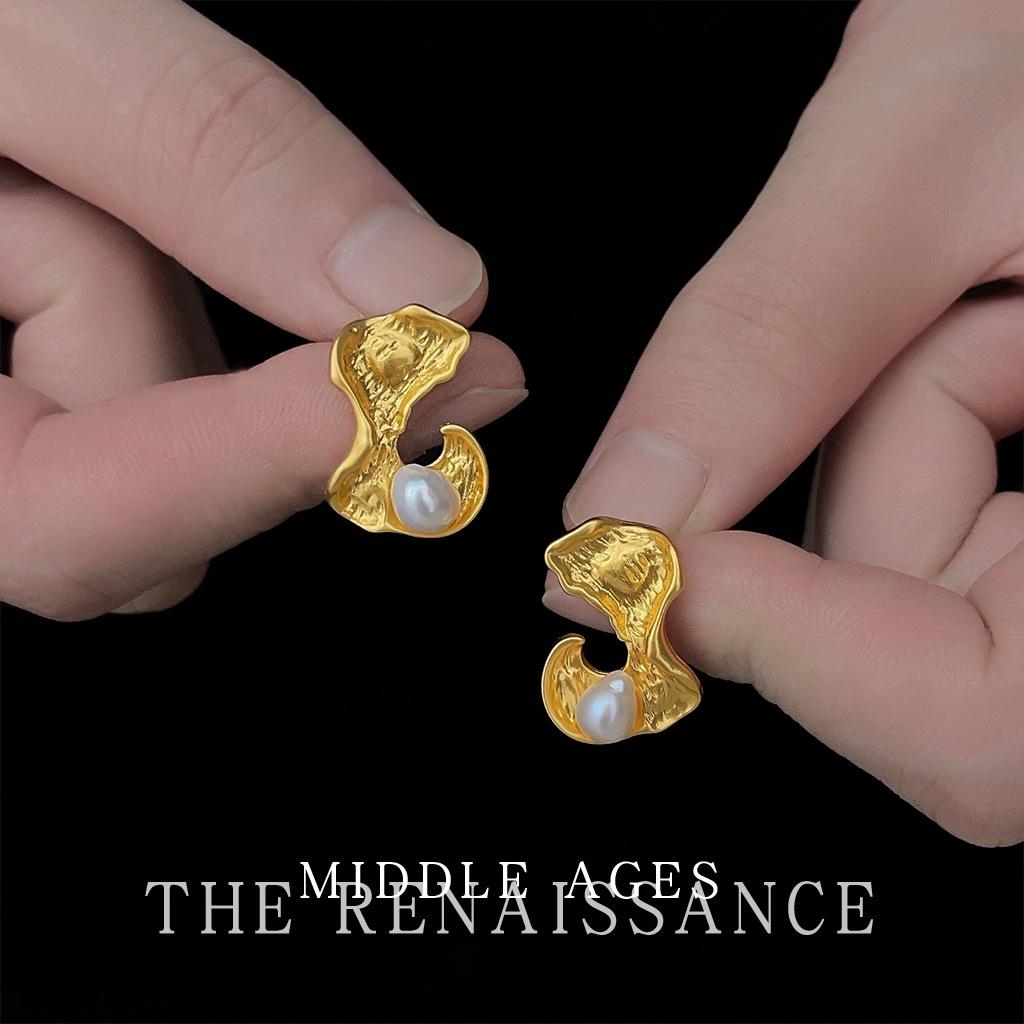 Natural freshwater pearl stud earrings niche irregular earrings dumb gold ear jewelry