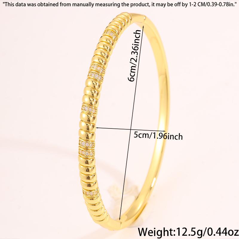 Copper gold-plated zircon inlaid snake women's fashion trend does not fade light luxury