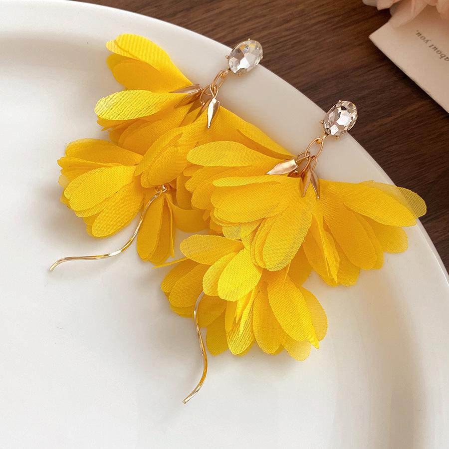 Silver Needle Fabric Chiffon Flower Pendant Earrings Holiday Wind Sweet Small Fresh Stud Earrings Niche High-end Earrings Women
