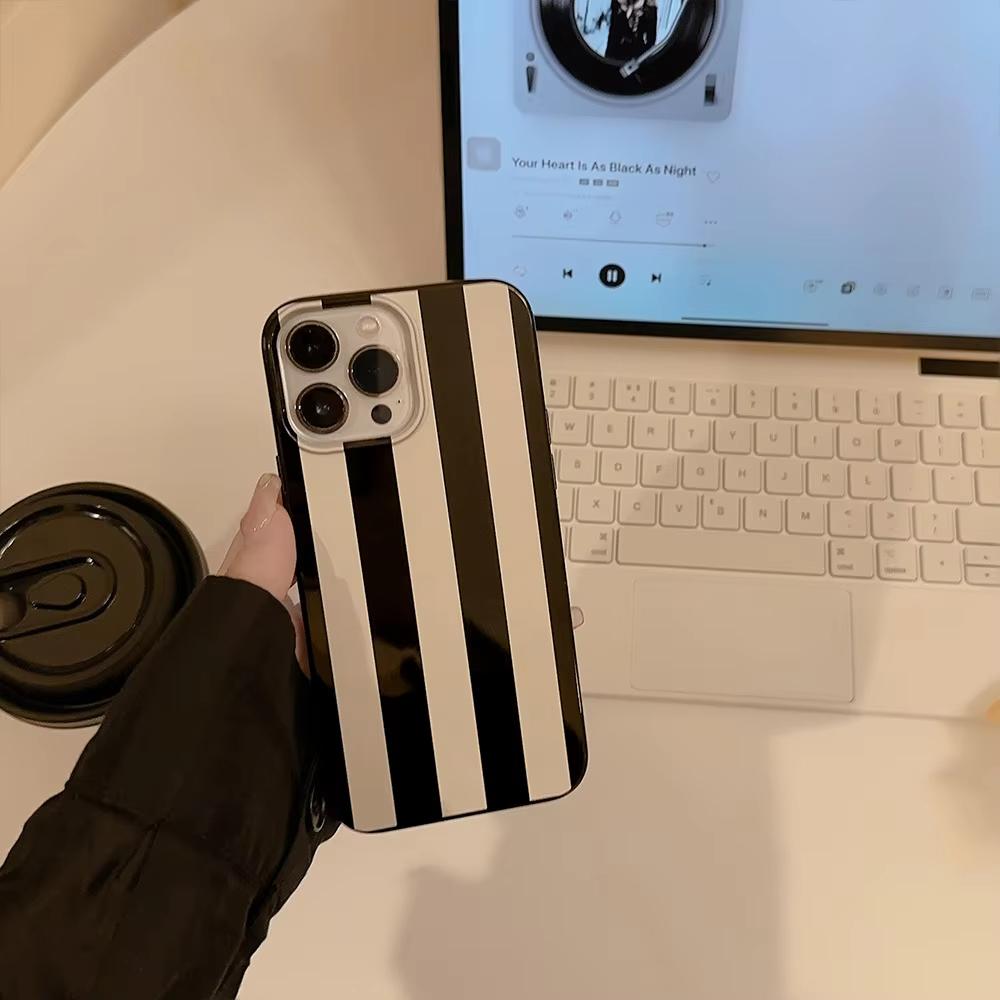 Fashion Retro White Striped Pattern Phone Case For iPhone 17 Air 16 Pro Max 15 14 Plus 13 12 11 Shockproof Silicone Back Cover
