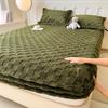 Modern Home Embossed Mattress Protector Bed Sheet Pillowcase Set Antiallergic Thickened Mattress Cover Grid-shaped Bed Cover