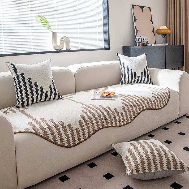 Chenille Irregular Shaped Sofa Cushion Four Seasons Universal Non-Slip Anti-Scratching Straight Row Sofa Towel Cover Cloth