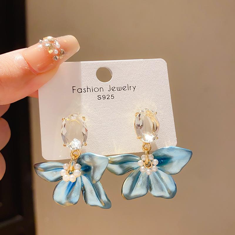 Silver Needle Sweet Diamond Imitation Pearl Flower Earrings French Retro Niche Temperament Earrings Women