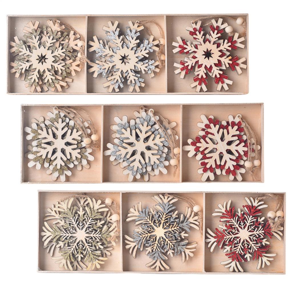 6 PCS Wooden Hollow Snowflake Christmas Vintage Pendants Christmas Tree Hanging Ornaments Xmas Hanging Ornaments DIY Painting