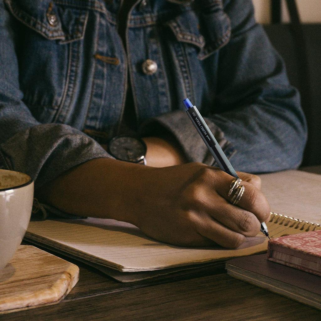 Mitsubishi Pencil Uni-ball KuruToga 0,7 mm zestaw ołówków mechanicznych startowych