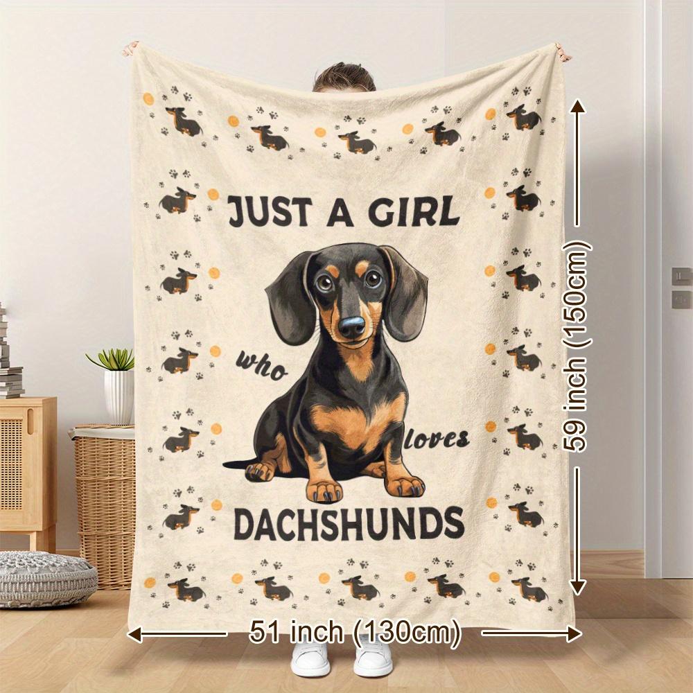 VIKAMA Cute Dachshund Soft And Comfortable Flannel Blanket Is Perfect For Naps, Camping, Traveling And Home Decoration 75cmx90cm