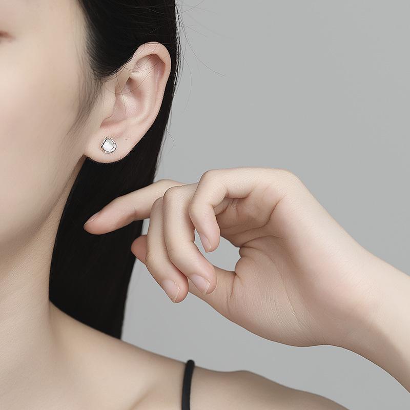 Sterling Silver Opal Stud Earrings 2025 Premium Simple Geometric Earrings Women'S Light Luxury Earrings