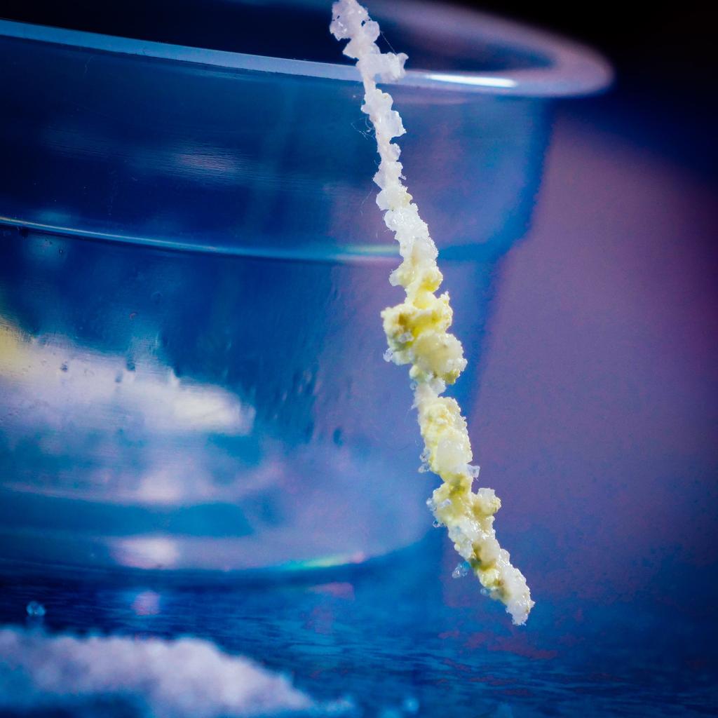 I'M GENIUS 150 CHEMICZNYCH DOŚWIADCZEŃ 2872