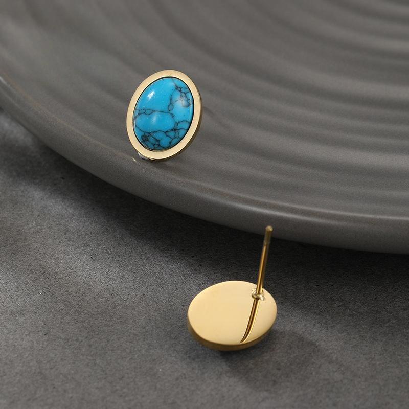 Módní oválné náušnice s nepravidelnou texturou